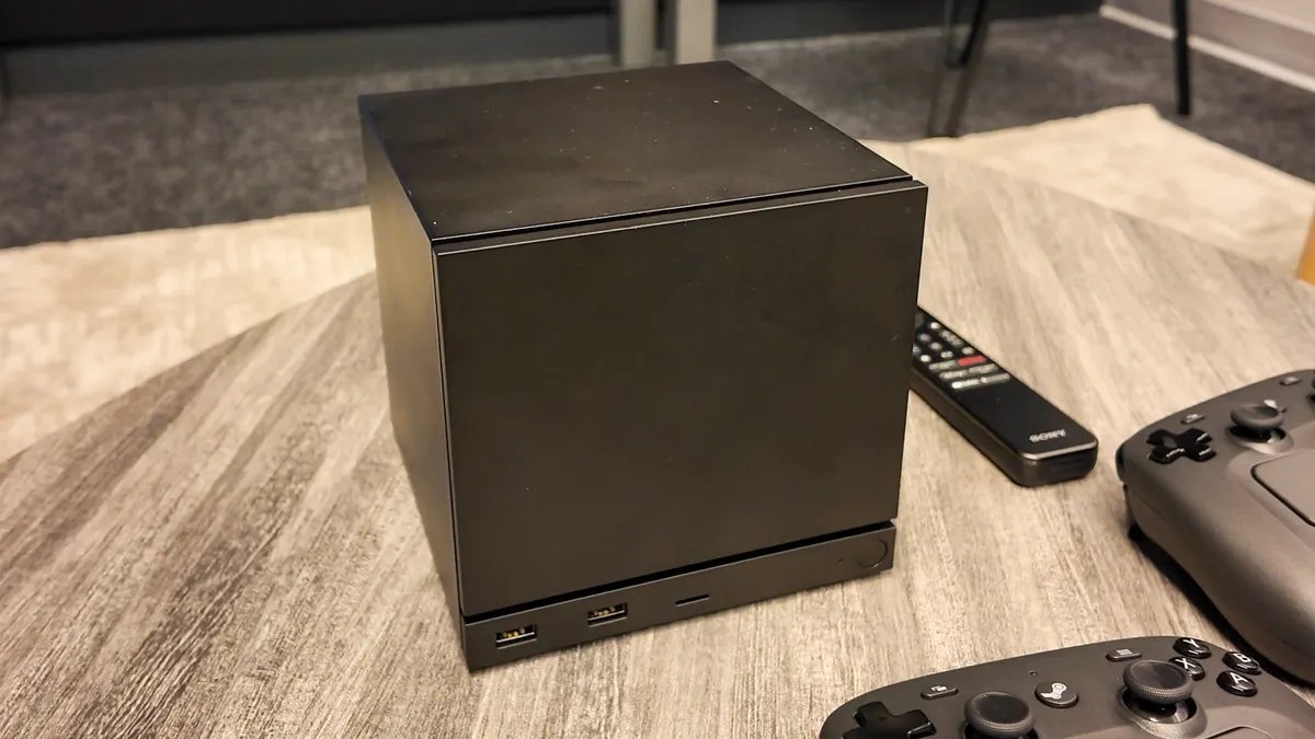 Admirez la sobriété de cette Steam Machine. ©PC Gamer