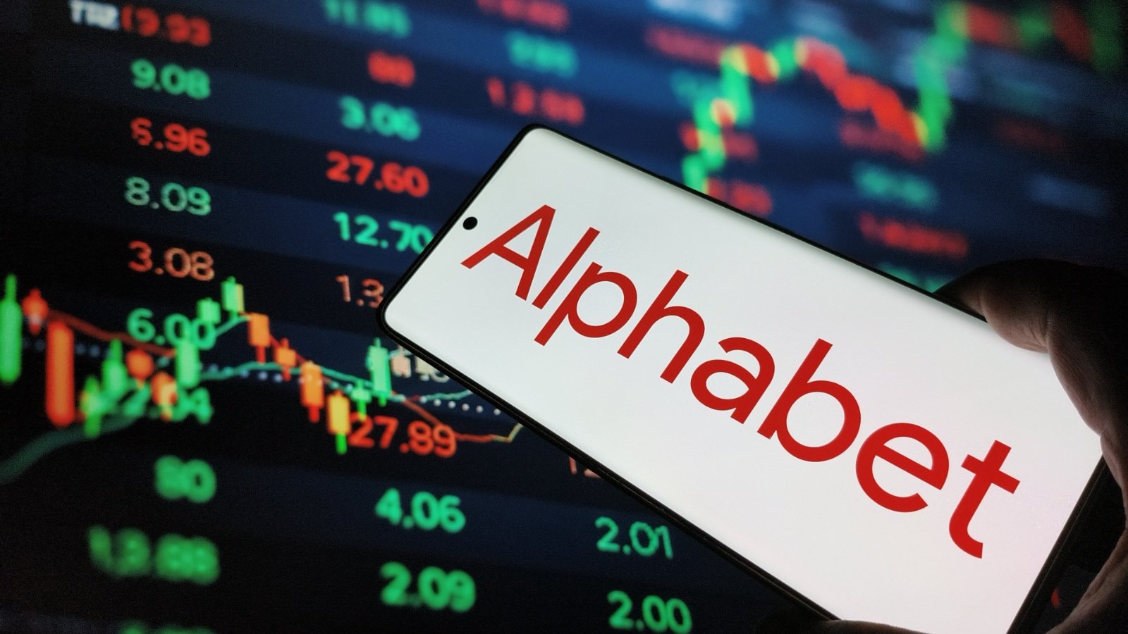 Google tire moins de revenus d’une requête dans son mode IA que dans la recherche classique, et c'est un réel problème pour les investisseurs. ©Mijansk786 x Shutterstock