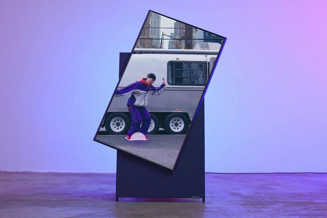 Verrons-nous plus de téléviseurs comme le Samsung The Sero à l'avenir ? La question est légitime ! © Samsung