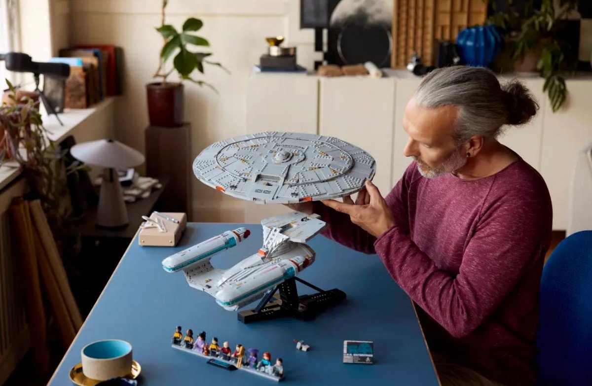 Lancement prévu fin novembre, au prix de 379,99€. ©Lego