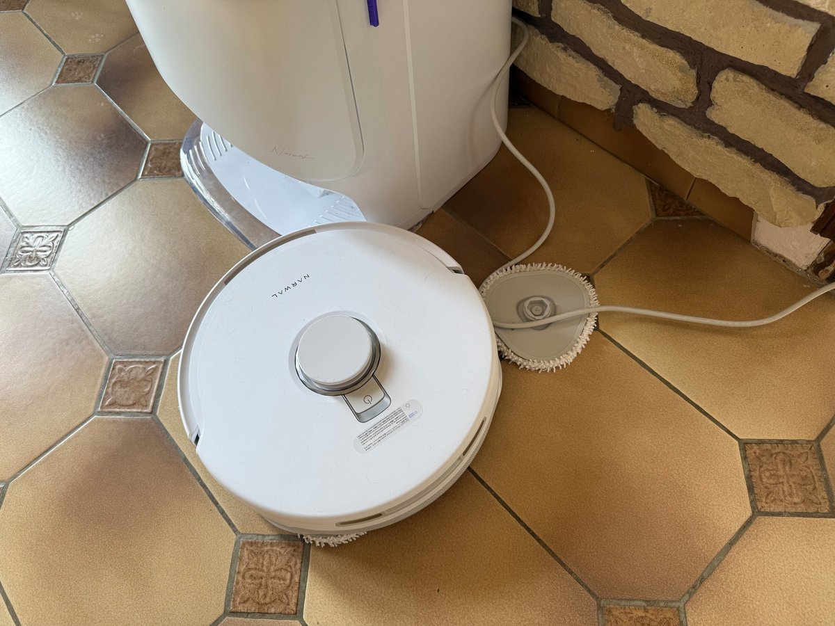 Le robot laveur Narwal Freo Z10 vu par Nicolas.