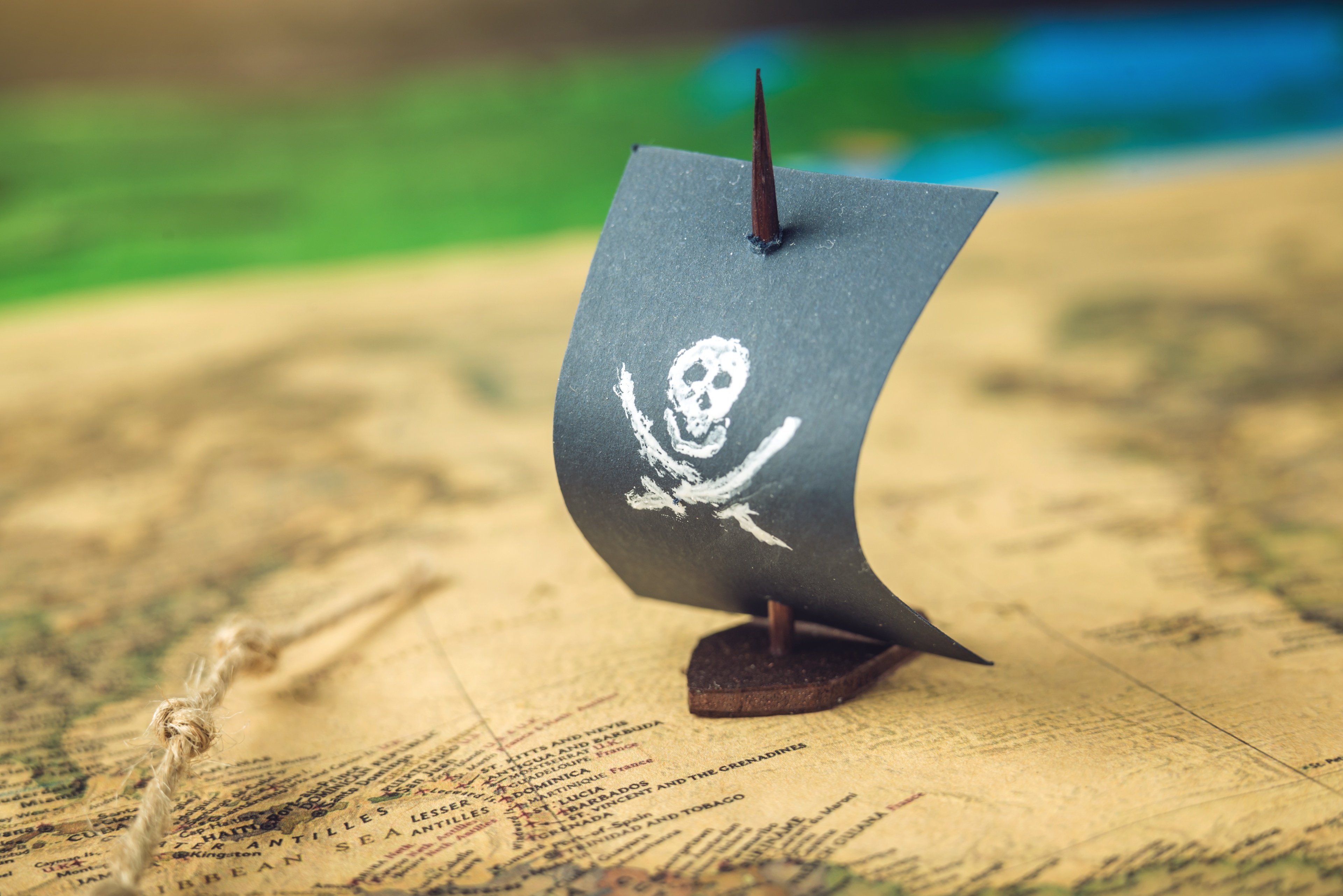 Avec cette nouvelle saillie contre l'IPTV, difficile de ne pas penser que tout ça va un peu trop loin ! © Artem Oleshko / Shutterstock