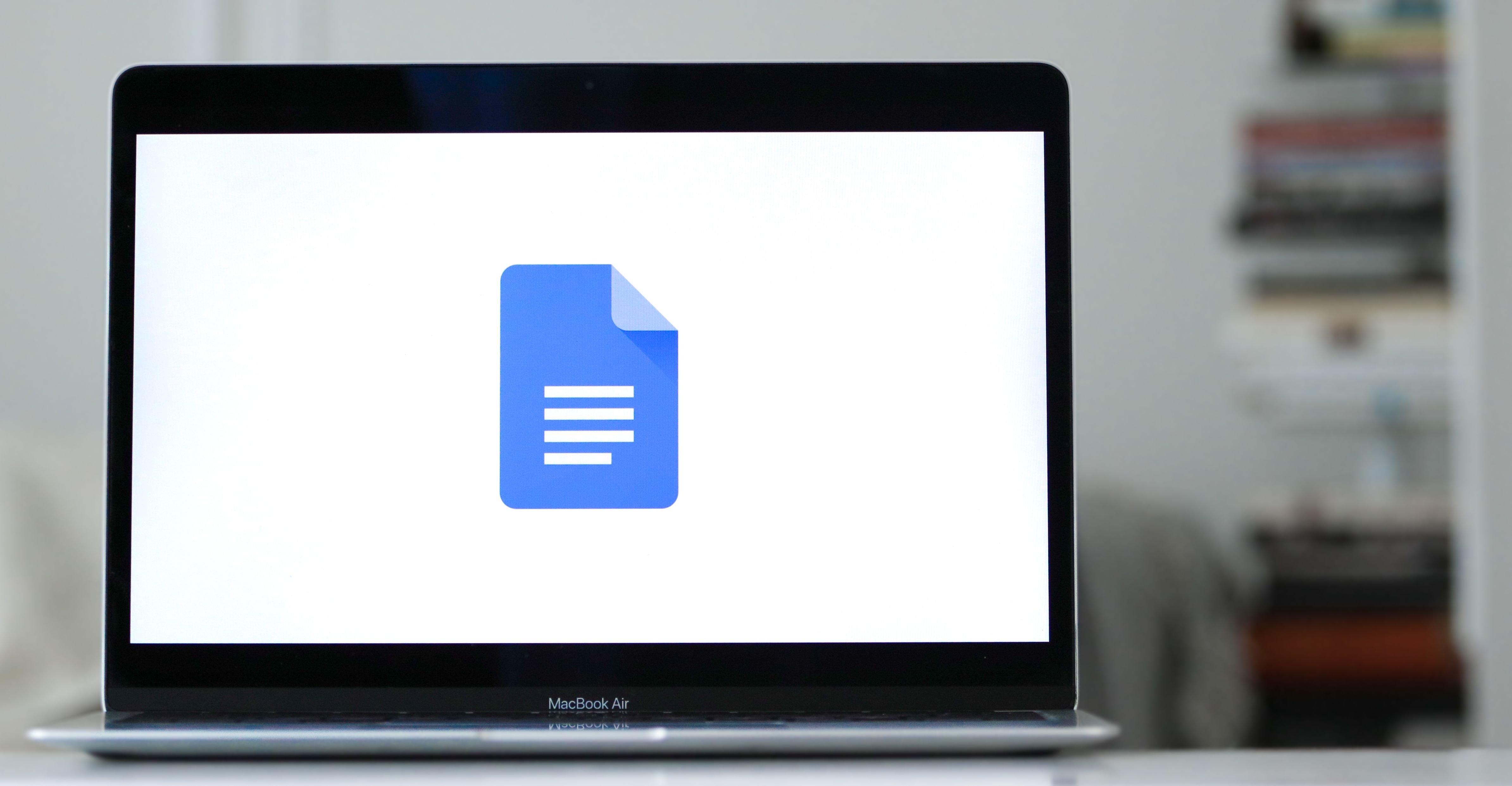 Comment être plus concentré lorsqu'on travaille sur Google Docs ? © Wirestock Creators / Shutterstock