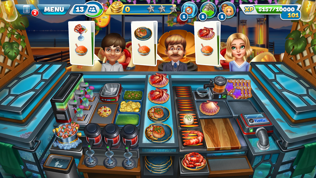 Voici une scène de service dans Cooking Fever, avec plusieurs clients affichant leurs commandes au-dessus du comptoir et diverses préparations culinaires en cours dans une cuisine animée.