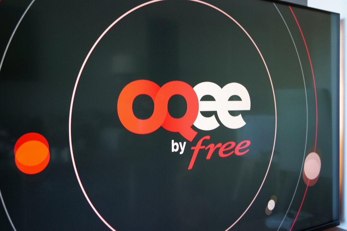 L'application TV OQEE affichée sur un écran © Alexandre Boero / Clubic