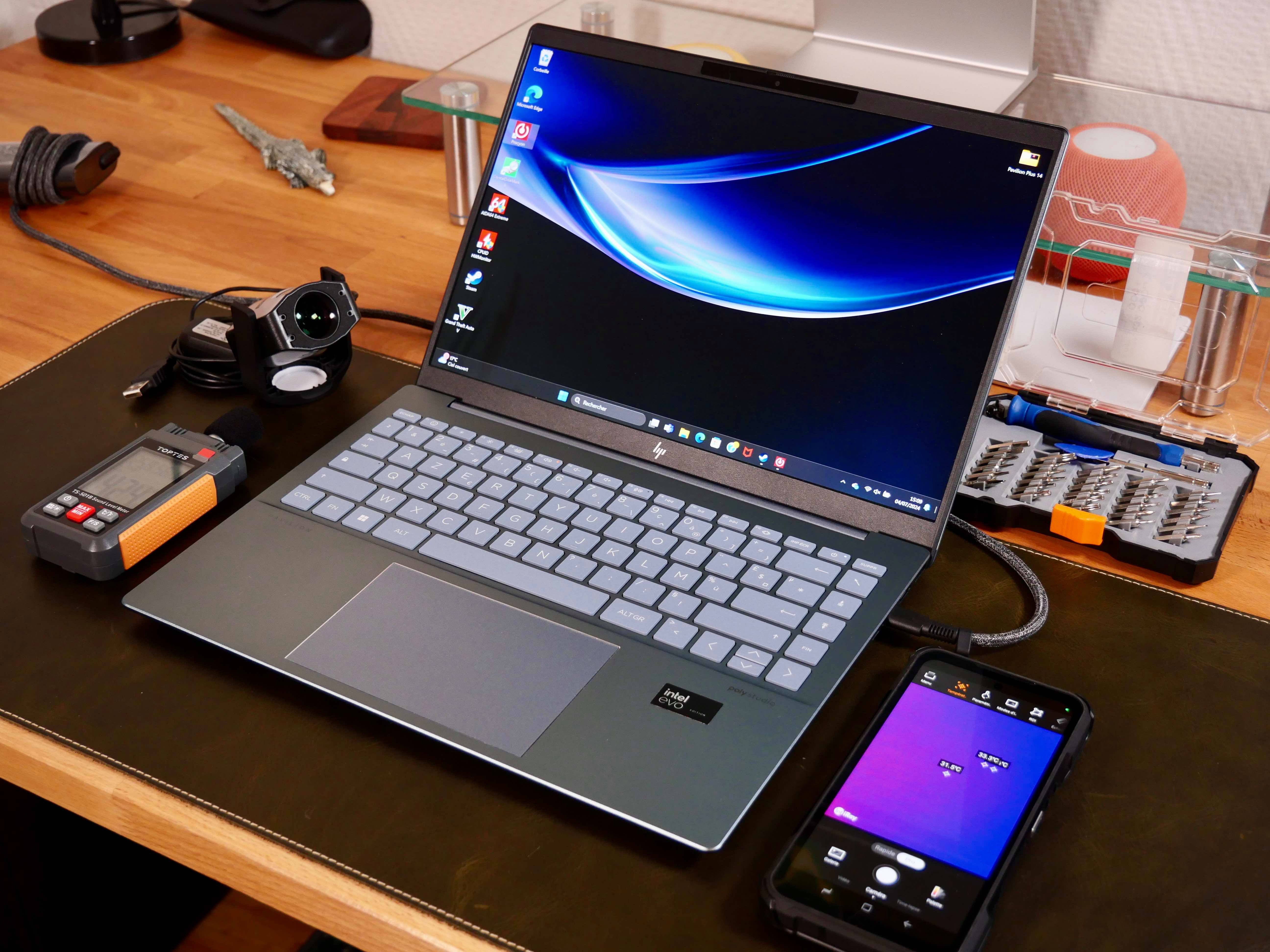 Découvrez comment Clubic teste les PC portables © Nathan Le Gohlisse pour Clubic