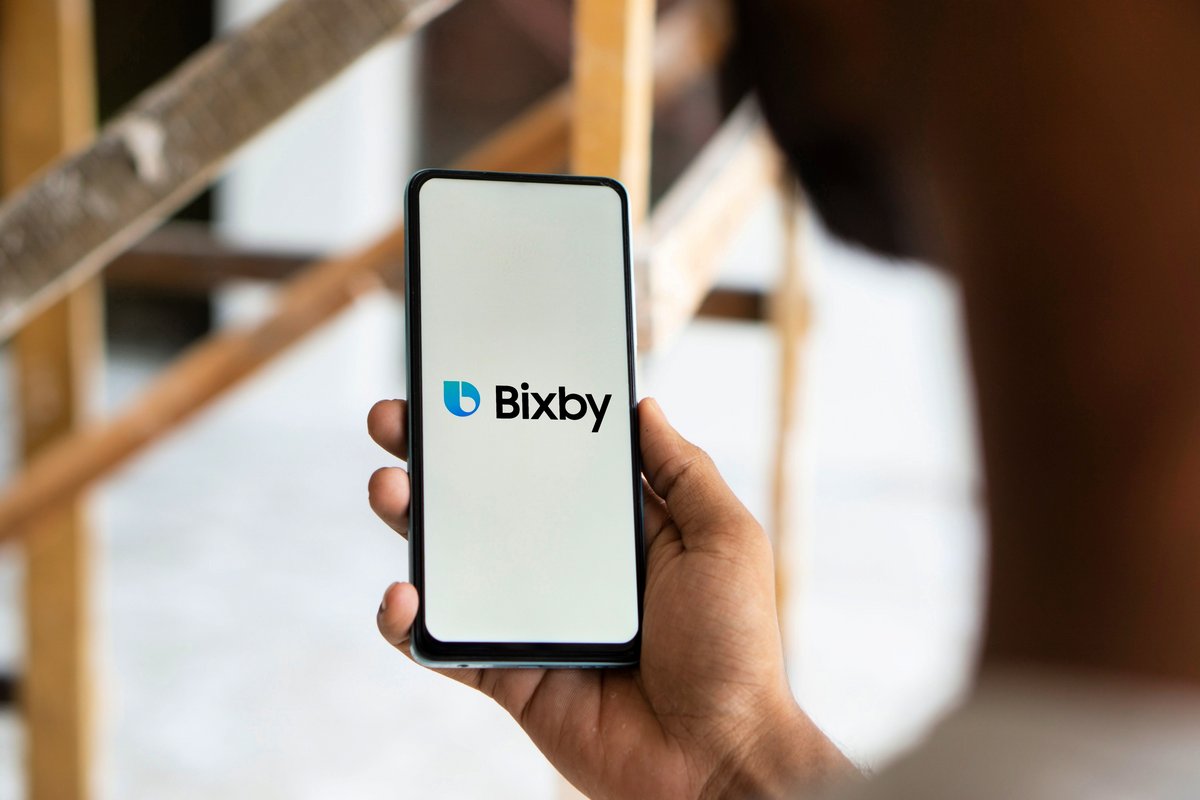 Bixby fait son grand retour à grands coups d'intelligence artificielle © Shutterstock