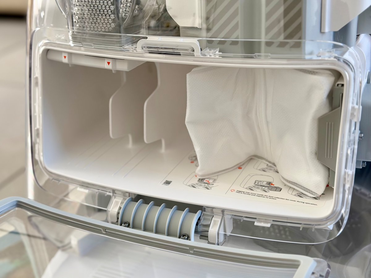 Un large sac pouvant contenir plusieurs semaines de déchets ©Mathieu Grumiaux pour Clubic