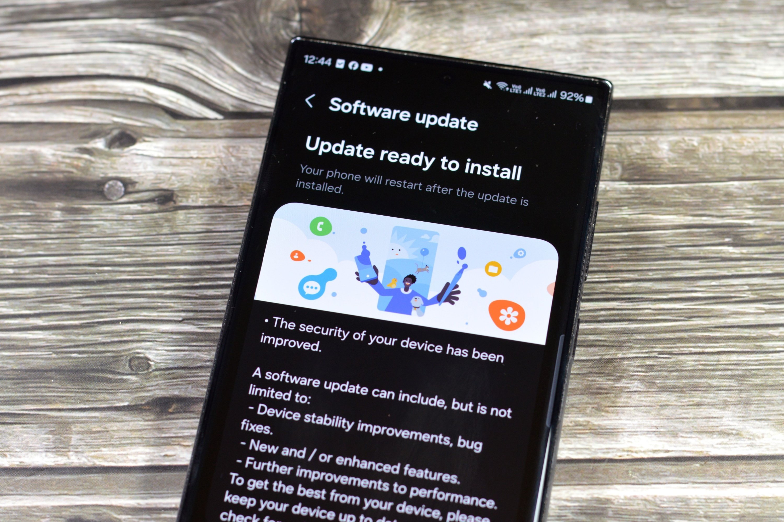 Mise à jour One UI sur un Samsung Galaxy © Tamer A Soliman / Shutterstock