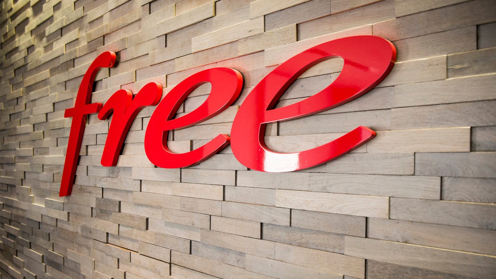 Profitez de la solide Série Free 90 Go à un prix très attractif.