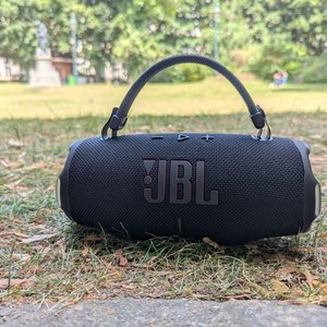 JBL Charge 6
