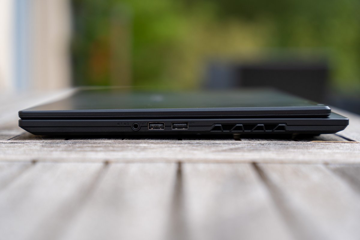 Gigabyte Gaming 16 (2025)