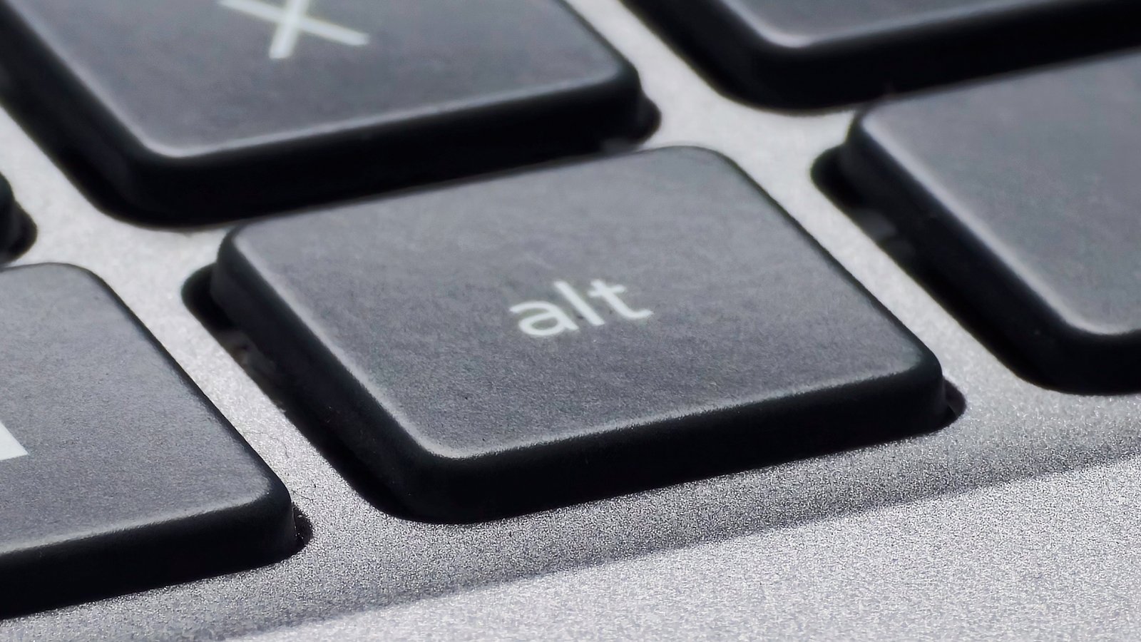 Sous Windows, les codes Alt permettent d’insérer des majuscules accentuées à l’aide d’un pavé numérique et d’une combinaison de touches - © Shutterstock