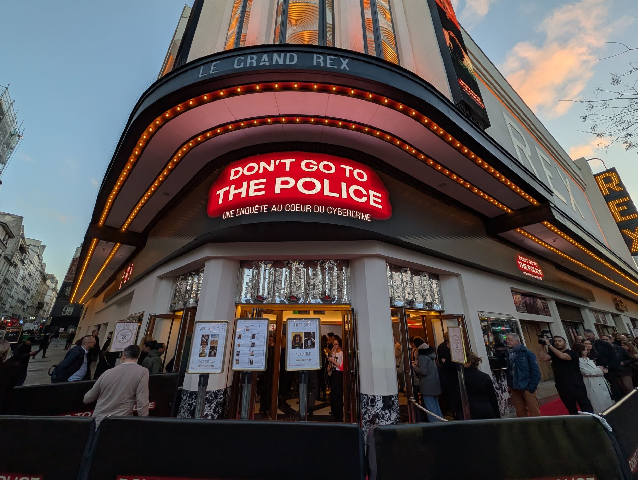 "Don't Go to the Police", avant-première au Grand Rex.  © Alexandre Boero / Clubic