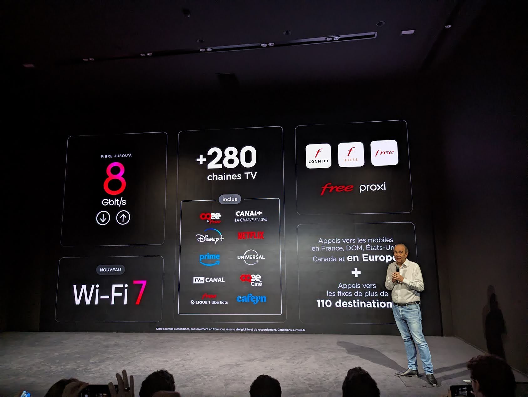 La Freebox Ultra vient accompagnée de nombreux services. © Nicolas Guyot pour Clubic