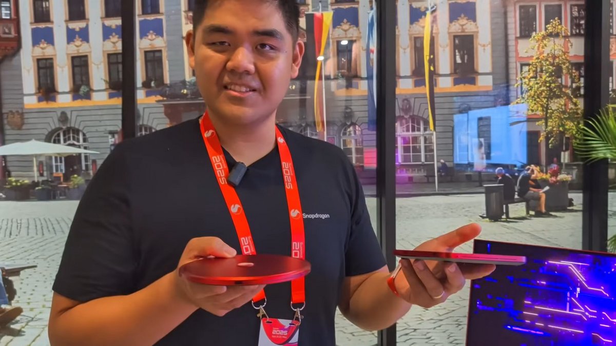 Remarquez l'extrême finesse des mini-PC de Qualcomm ! ©VideoCardz