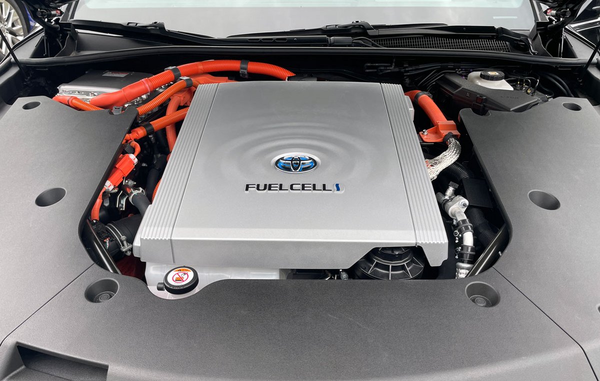 Le moteur Fuell Cell de la Mirai 2 ©Jérôme Cartegini pour Clubic