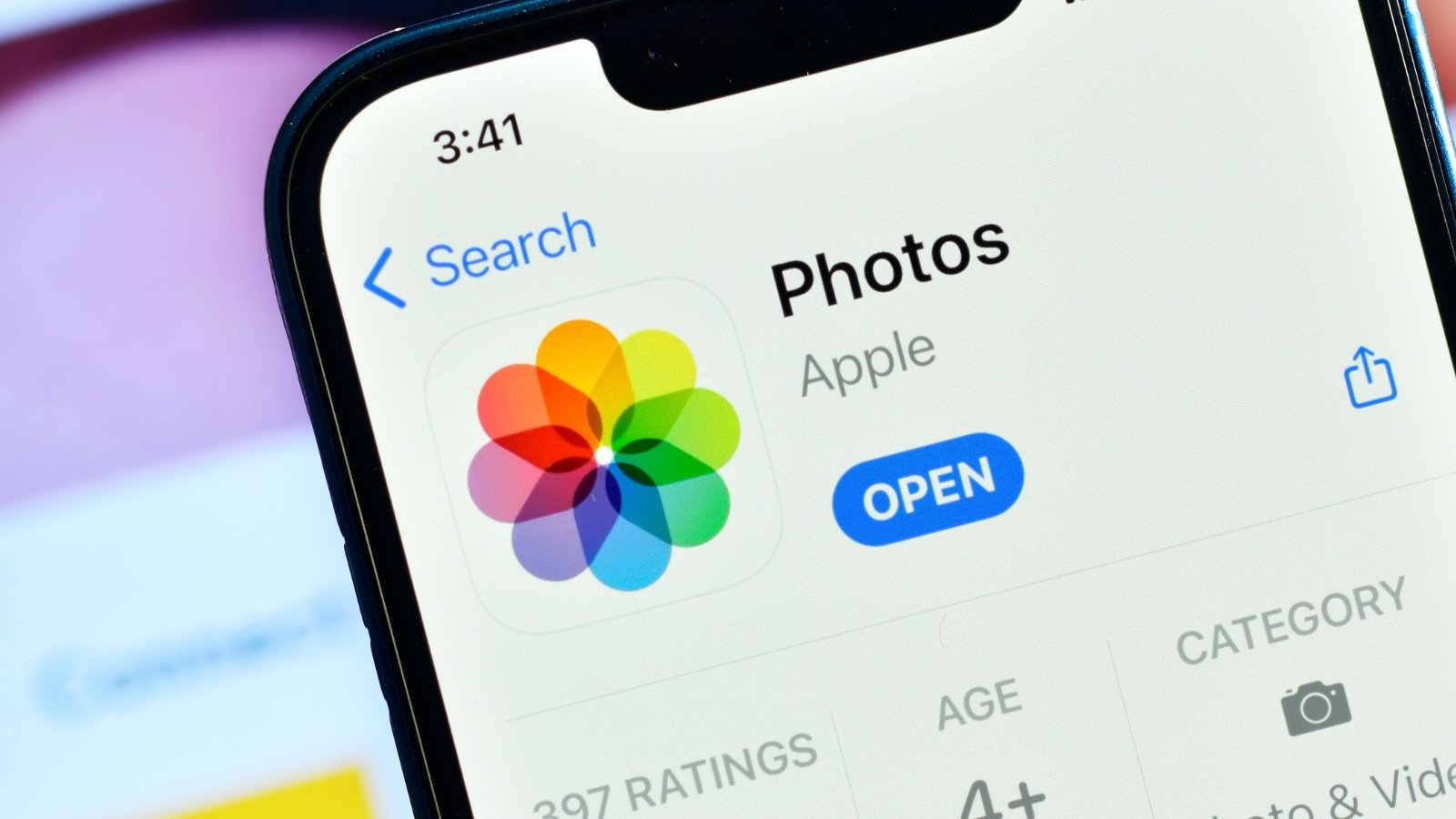 Photos va accueillir trois nouvelles fonctions IA dans iOS 27 ©Funstock / Shutterstock.com