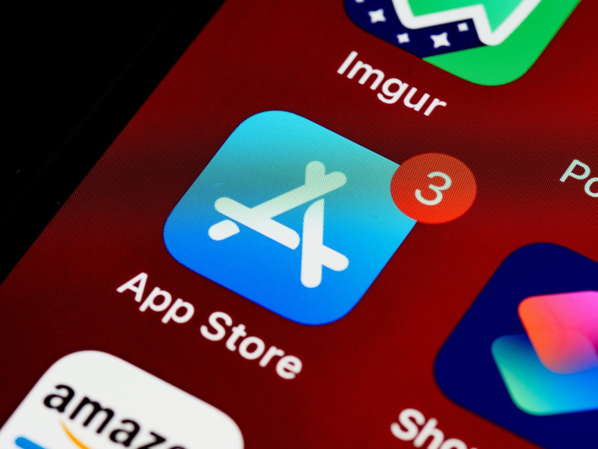 Les pratiques de l'App Store continuent d'excéder les développeurs. © Pexels