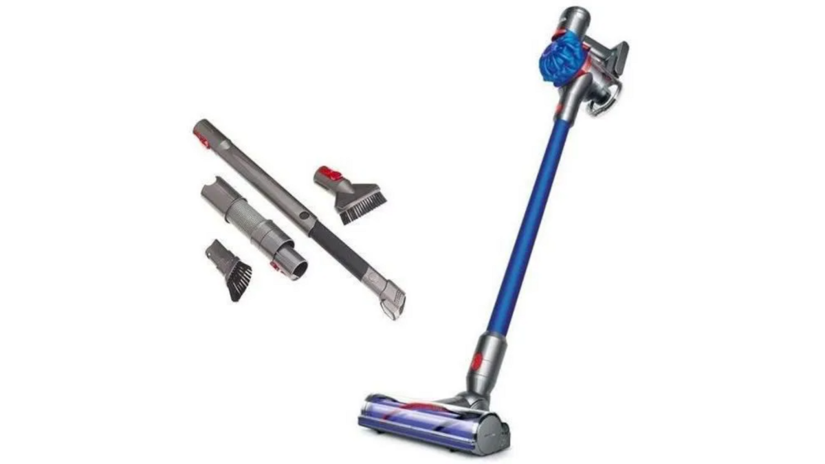 Dyson V7 Motorhead + car cleaning kit