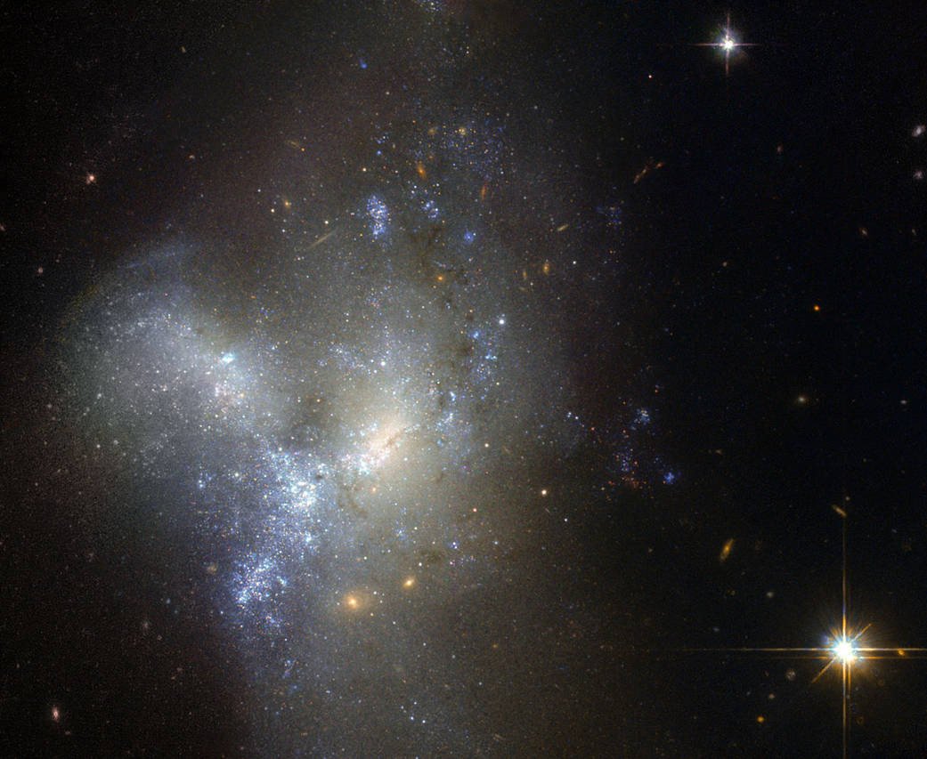 Tous les mécanismes concernant les galaxies (qui plus est les plus anciennes) restent encore peu connus © NASA / ESA / HST