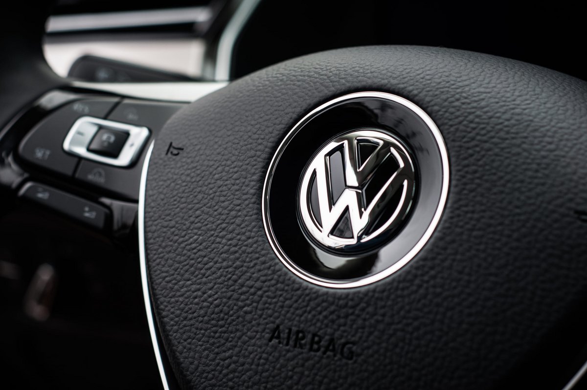 Les airbags Takata défectueux créent encore des problèmes chez Volkswagen et ses clients © Roman Vyshnikov / Shutterstock.com