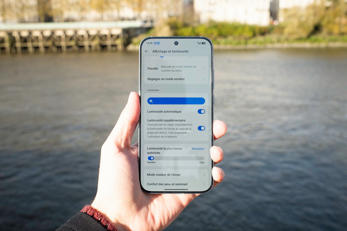 La luminosité en extérieur est impecacble. © Pierre Crochart pour Clubic.com