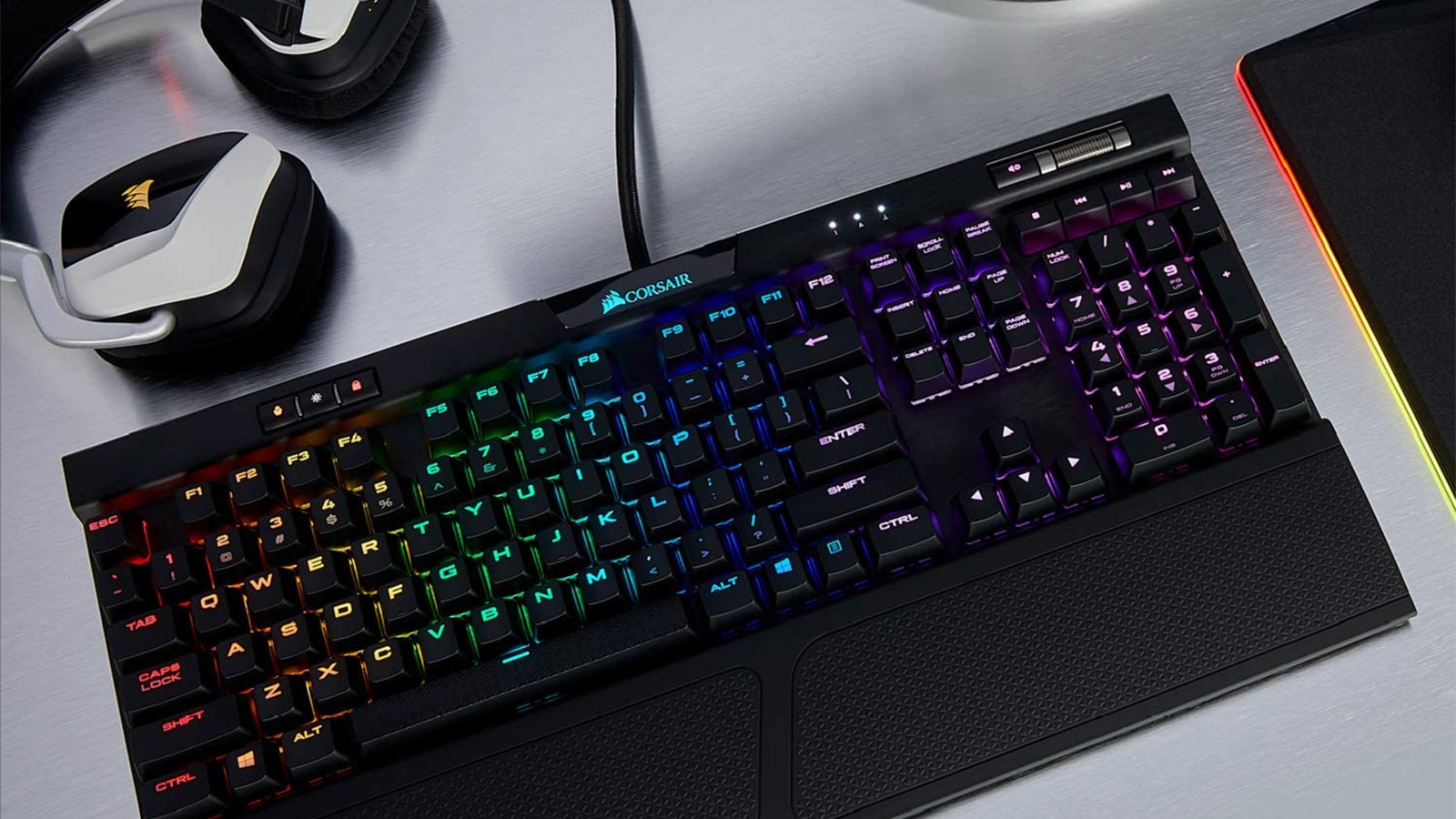 Le clavier gamer Corsair K70 MK.2 Silent
