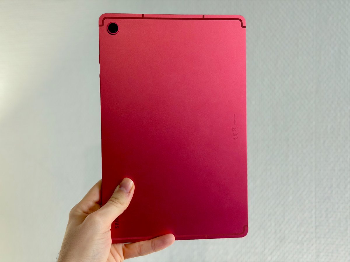 Un coloris corail qui tire vers le rose; c'est plutôt joli ©Mathieu Grumiaux pour Clubic