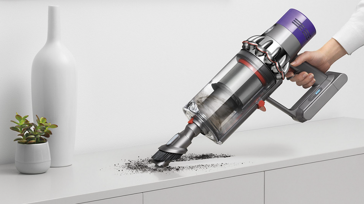 L'aspirateur polyvalent Dyson V10 en promotion sur le site Dyson © Dyson