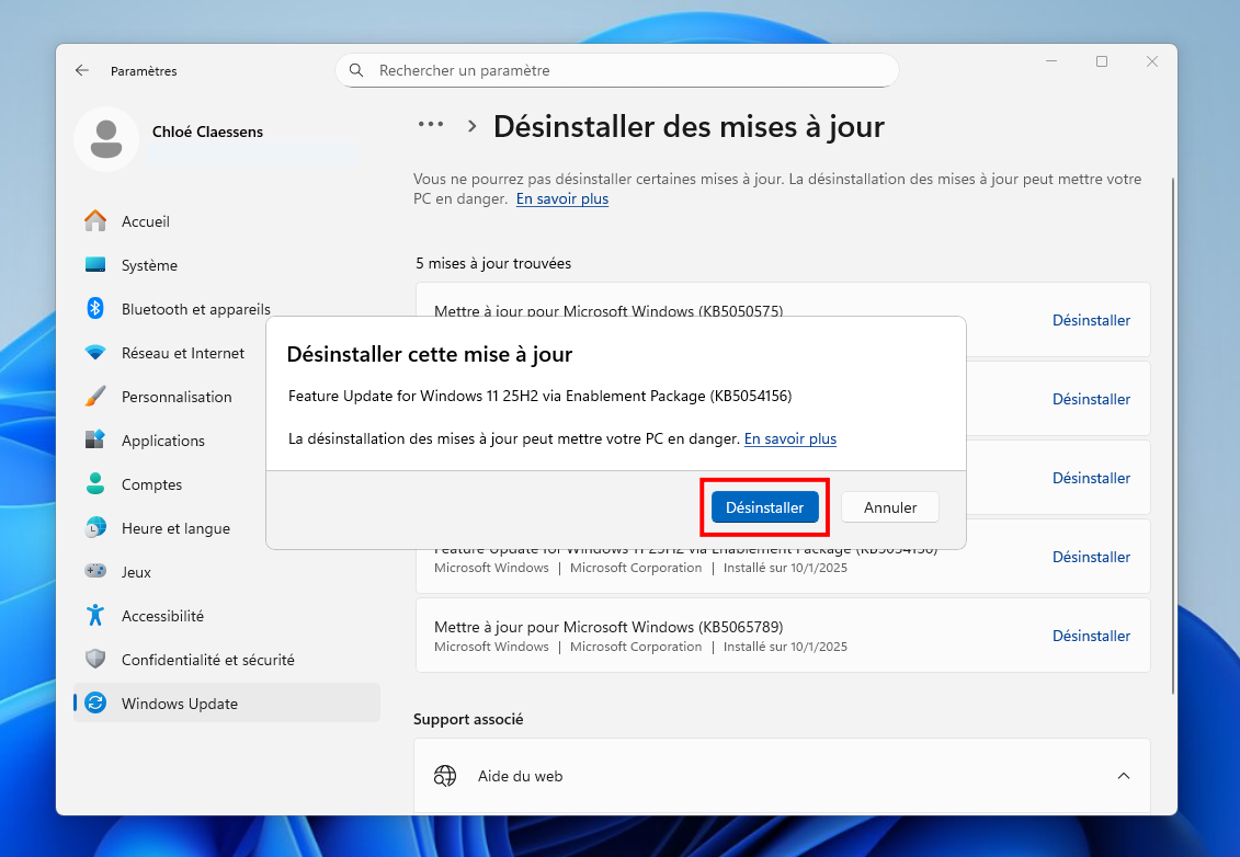 Repérez la mise à jour Windows 11 25H2, et désinstallez-la proprement. © Clubic