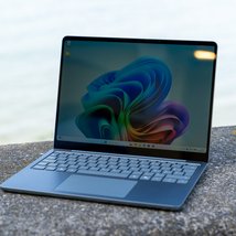 Microsoft Surface Laptop 13 (2025)