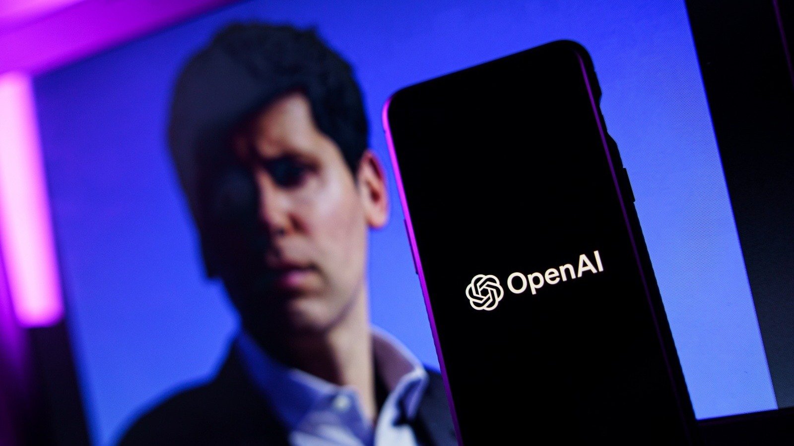 OpenAI maintiendra la pause jusqu'à la validation de ses correctifs et de nouveaux tests d'intrusion - ©Rokas Tenys / Shutterstock