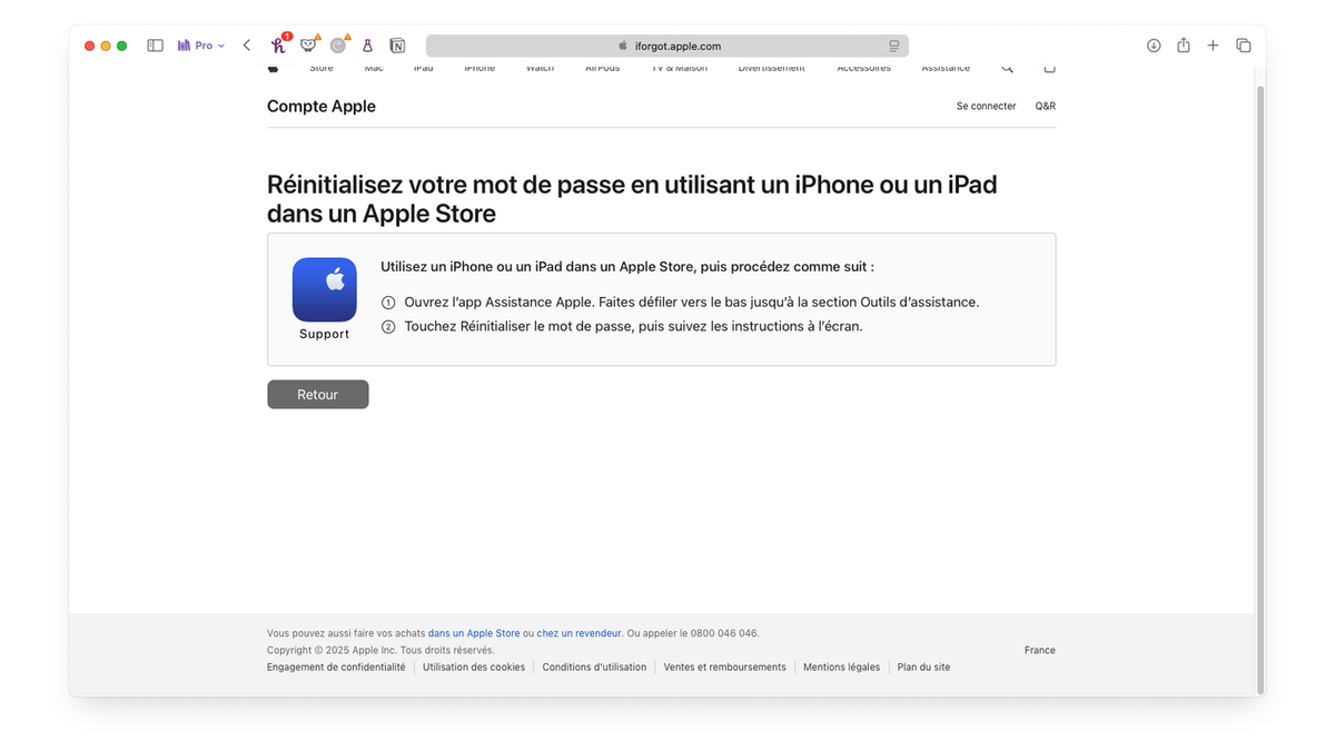 Instructions à suivre sur un iPhone ou un iPad en Apple Store © Clubic