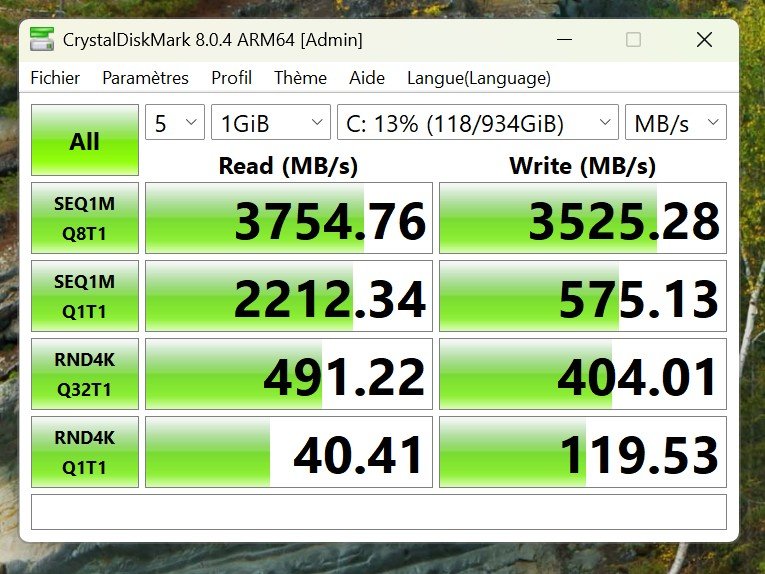 Les performances avec CrystalDiskMark © Nathan Le Gohlisse pour Clubic
