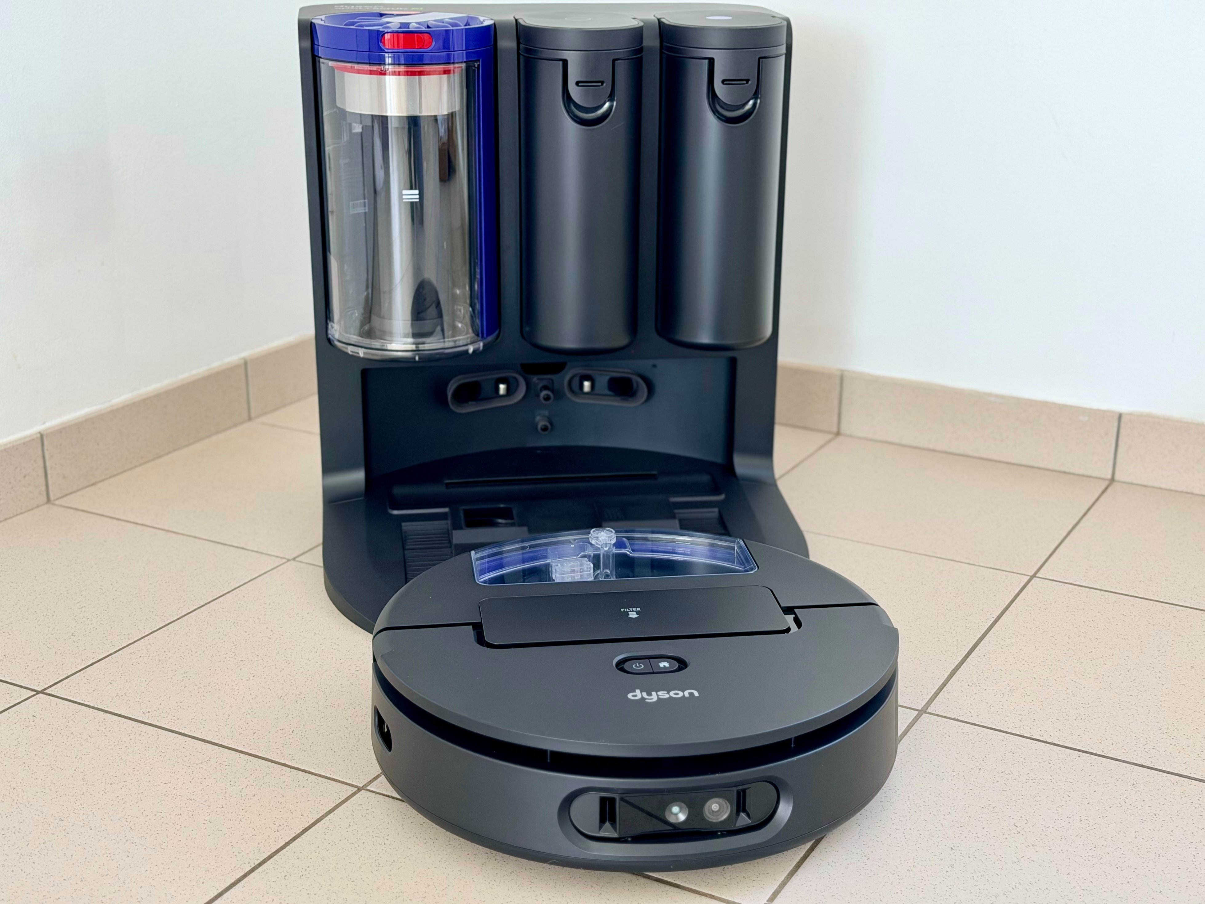 Le Dyson Spot+Scrub Ai ©Mathieu Grumiaux pour Clubic