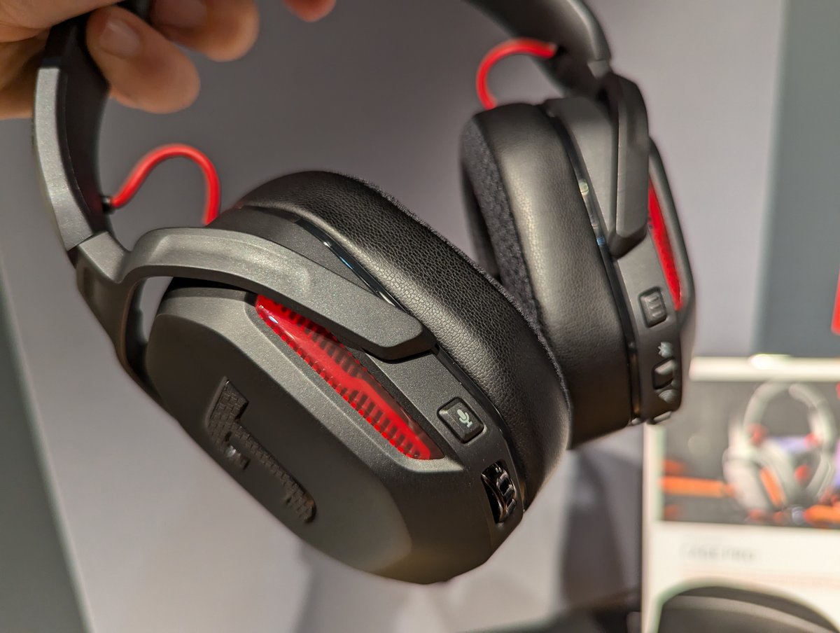 On a récemment pu approcher le nouveau casque gaming de Teufel © Clubic