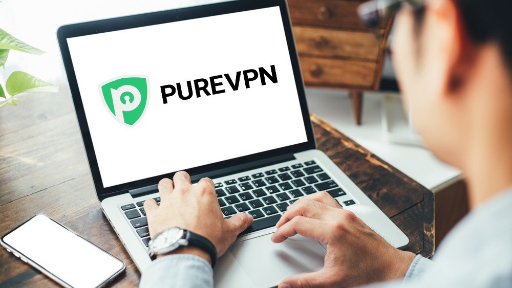 man using purevpn