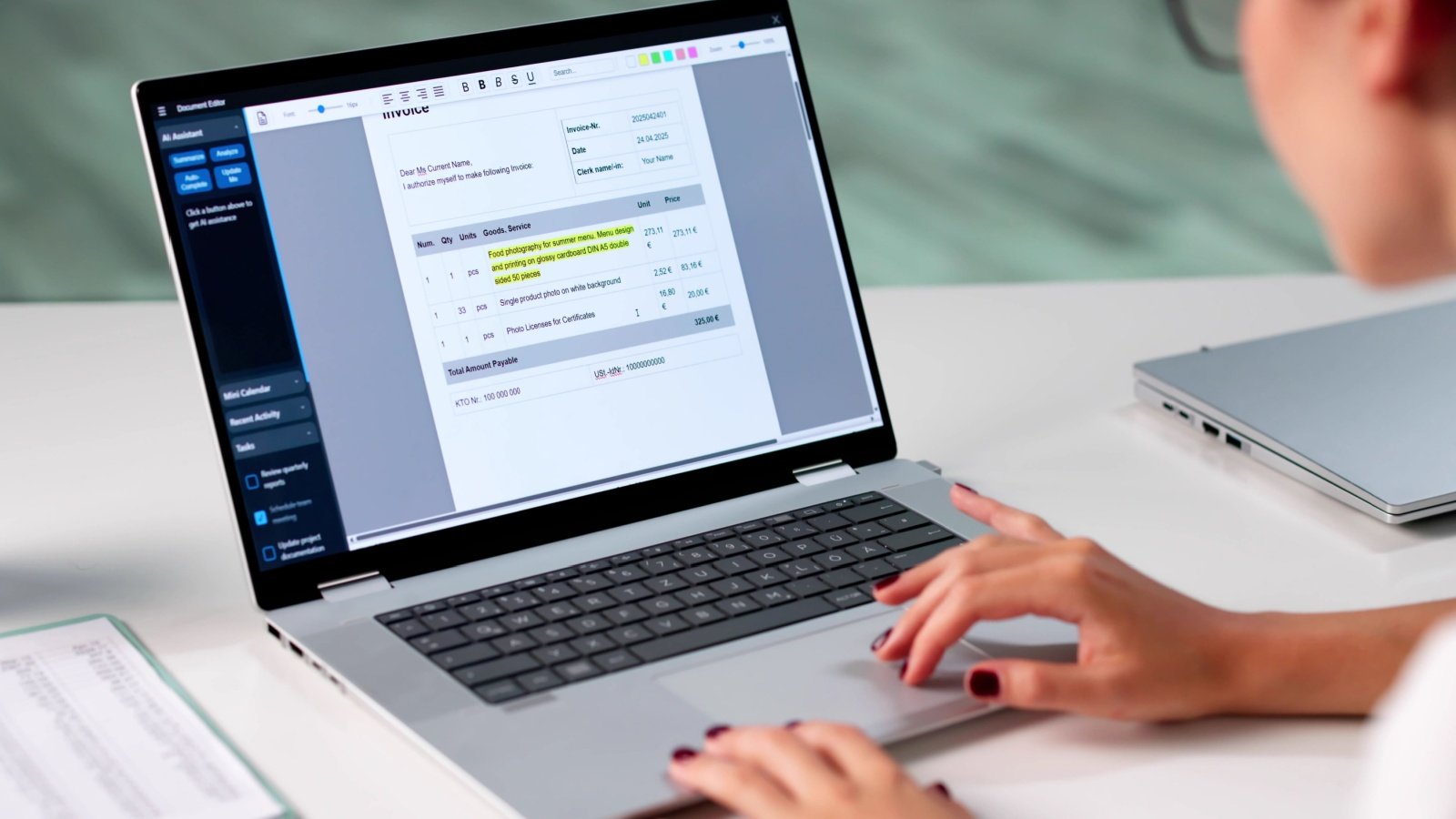 À l’approche de 2026, les entreprises doivent vérifier que leur logiciel gère les plateformes agréées, les formats structurés et le suivi des flux, au-delà du simple PDF - © 