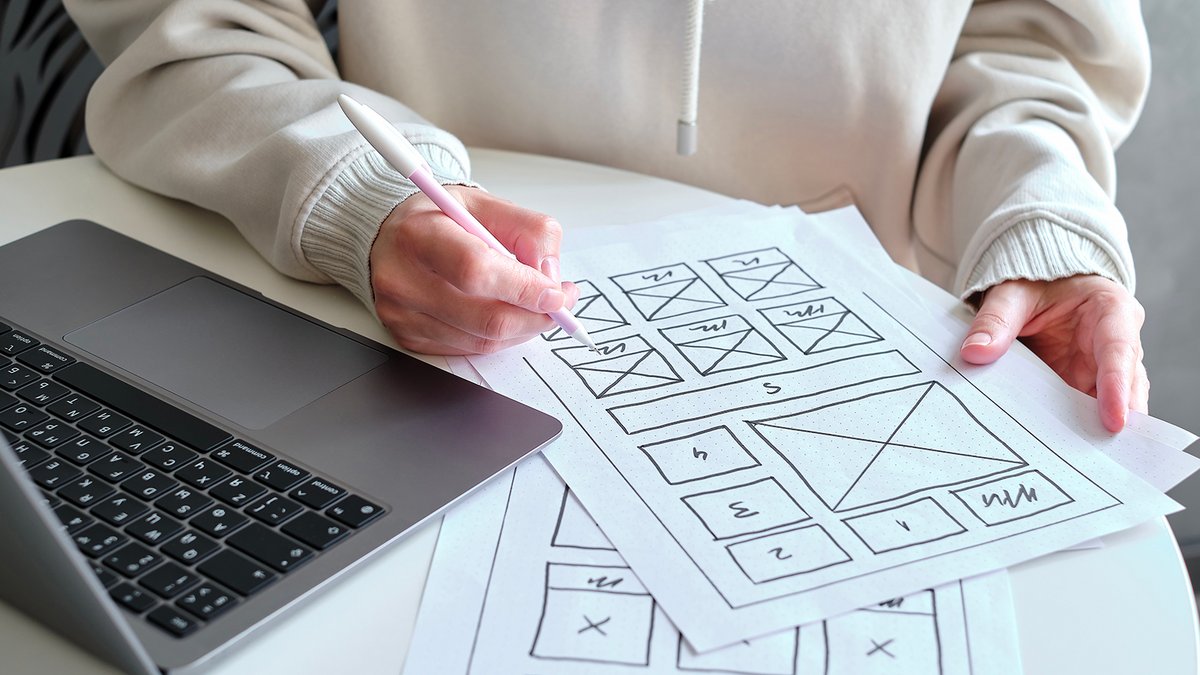 Créer un site peut vite devenir un casse-tête, alors autant choisir une solution tout-en-un pour simplifier les choses dès le départ ©Shutterstock