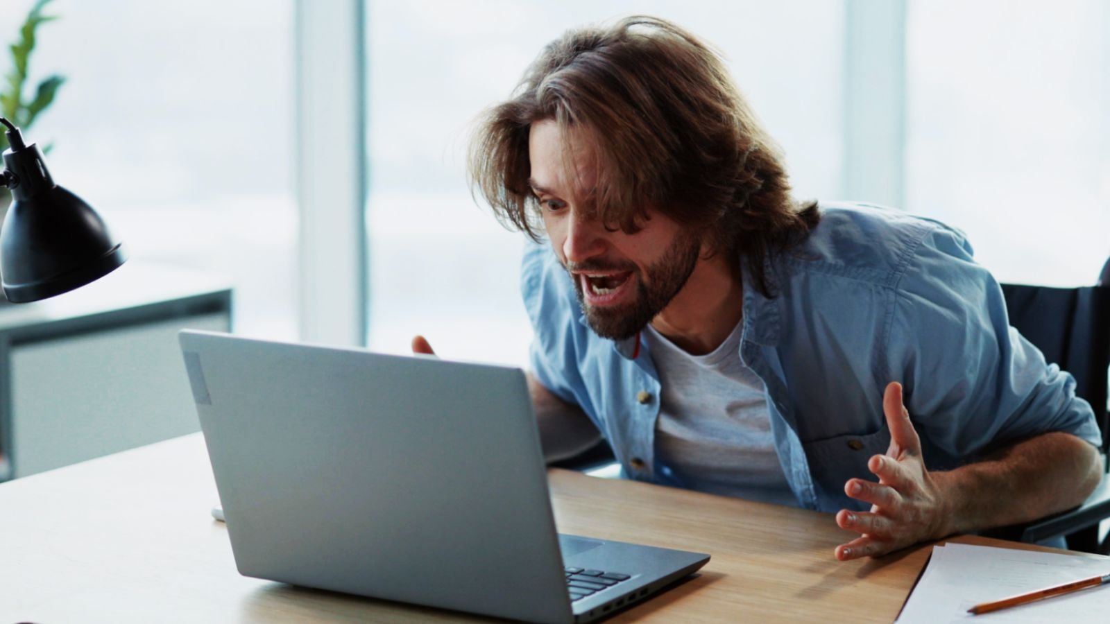 Difficile d'installer WordPress sans connaissances techniques. ©Fractal Pictures / Shutterstock