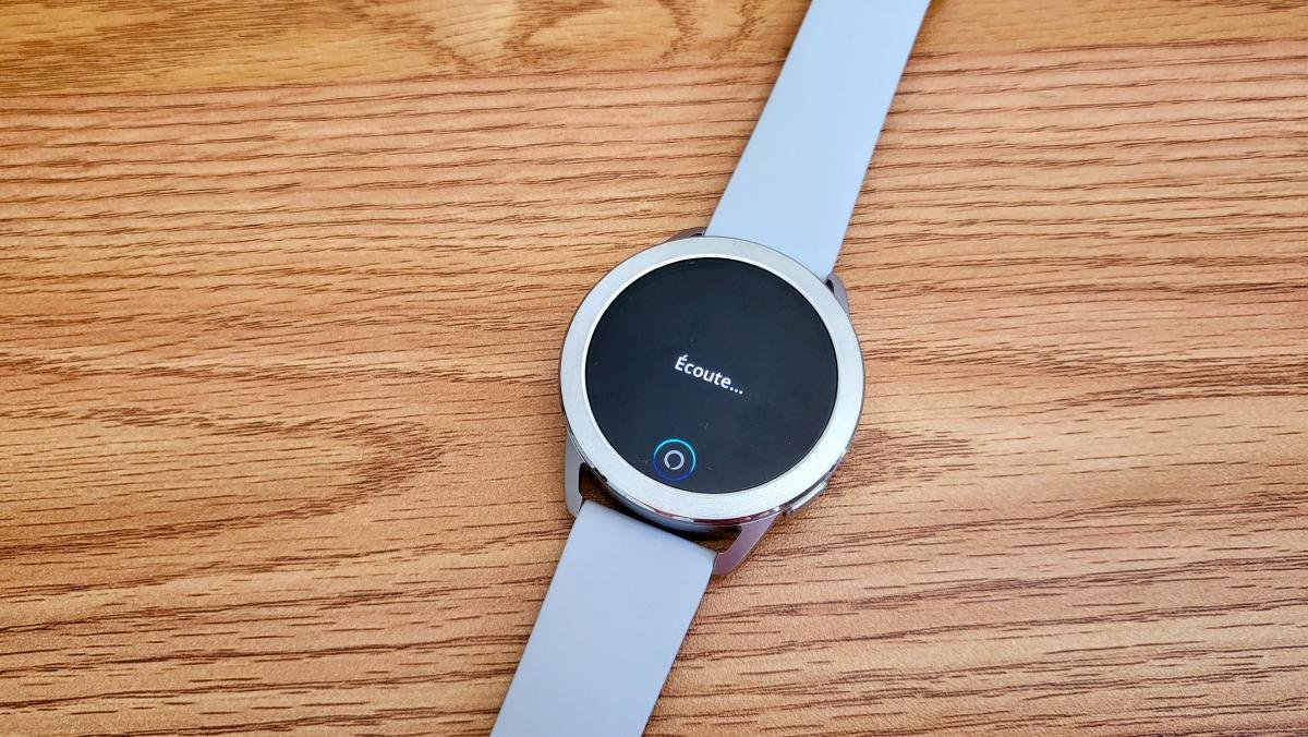 L'assistant vocal Alexa fonctionne très mal sur la Xiaomi Watch S3. Un mauvais point pour la note finale... - ©Johan Gautreau pour Clubic