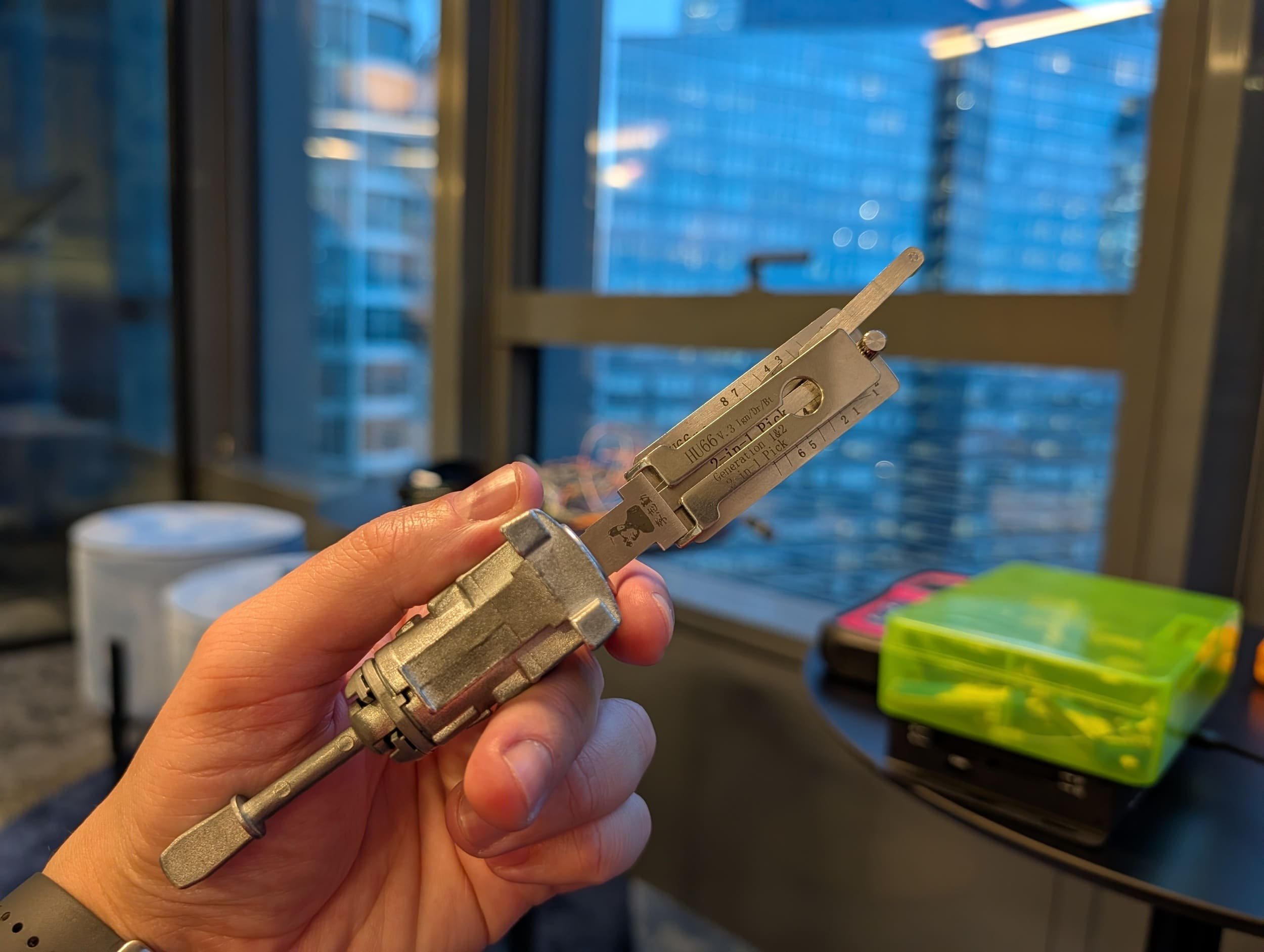 Système de crochetage de serrure. © Alexandre Boero / Clubic