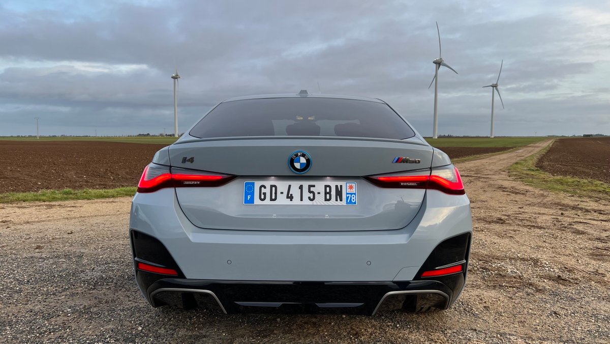 BMW i4 M50