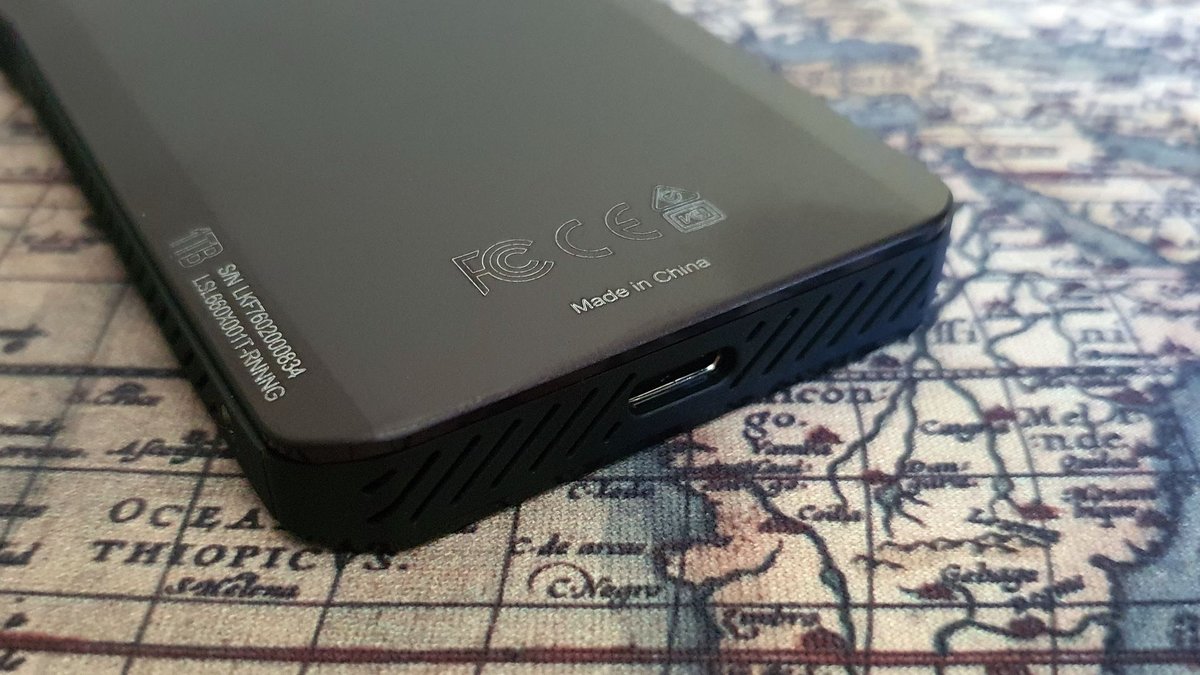 Connexion USB-C du côté du SSD, mais on a le choix pour le relier à l'ordinateur © Nerces