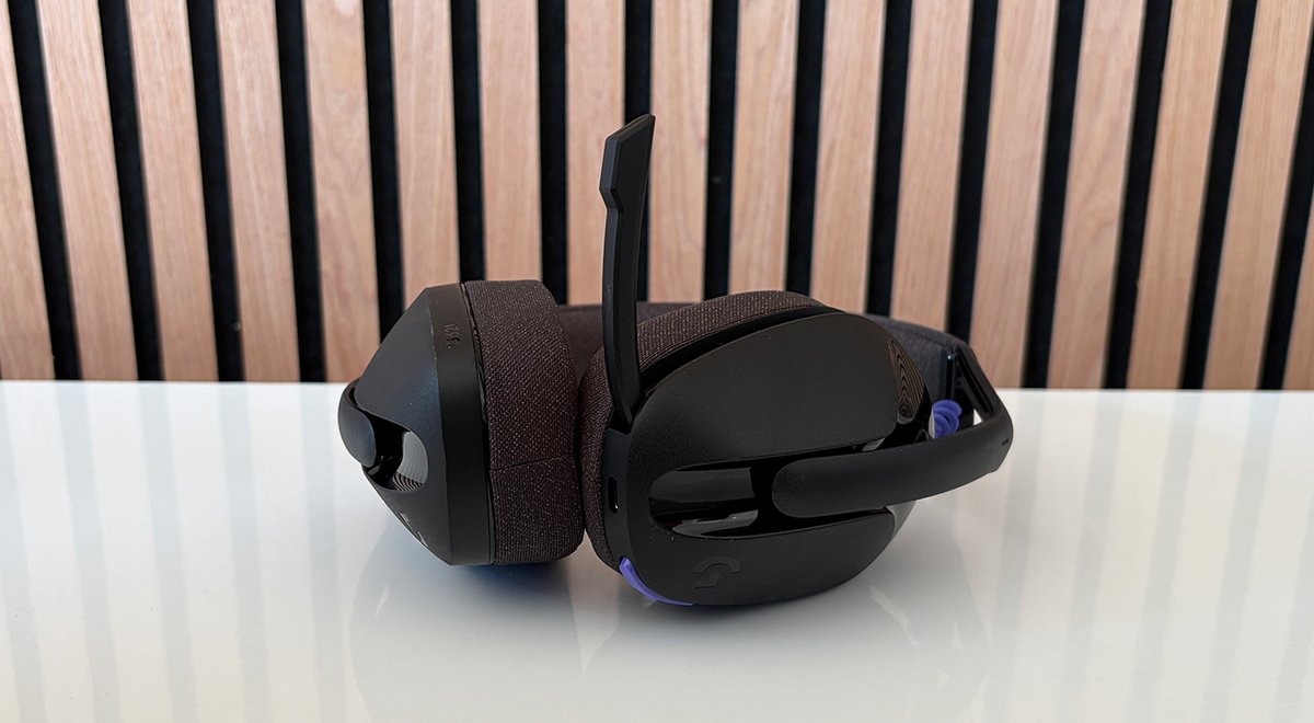 Le micro est un peu court, ce qui est regrettable. ©Charles Gouin-Peyrot pour Clubic