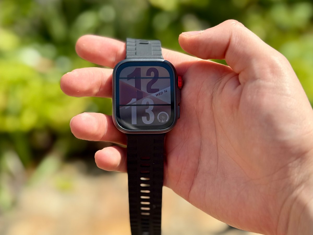 La Huawei Watch Fit 4 Pro © Mathieu Grumiaux pour Clubic