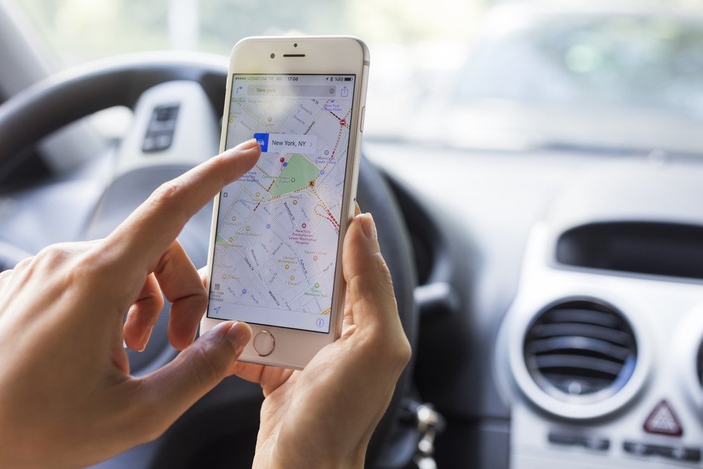 Apple Maps s'inspire de Google Maps © Shutterstock