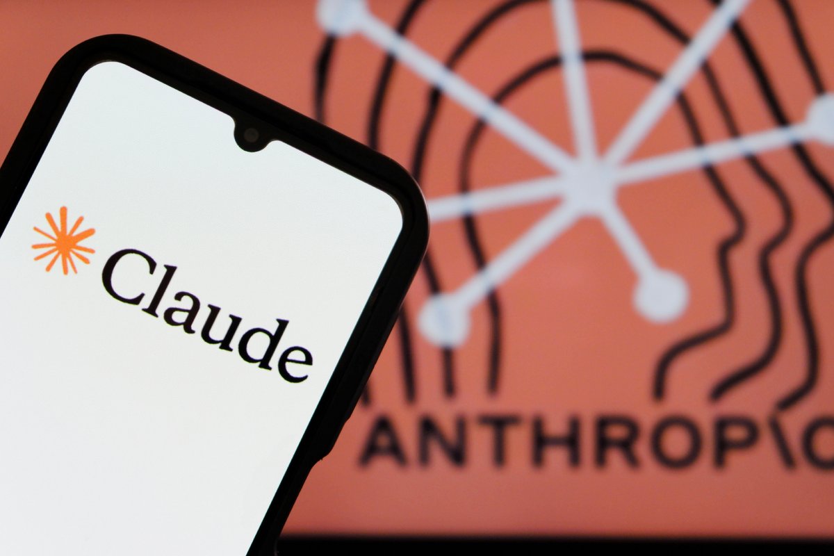 L'administration Trump a banni Claude des agences fédérales. ©Algi Febri Sugita / Shutterstock