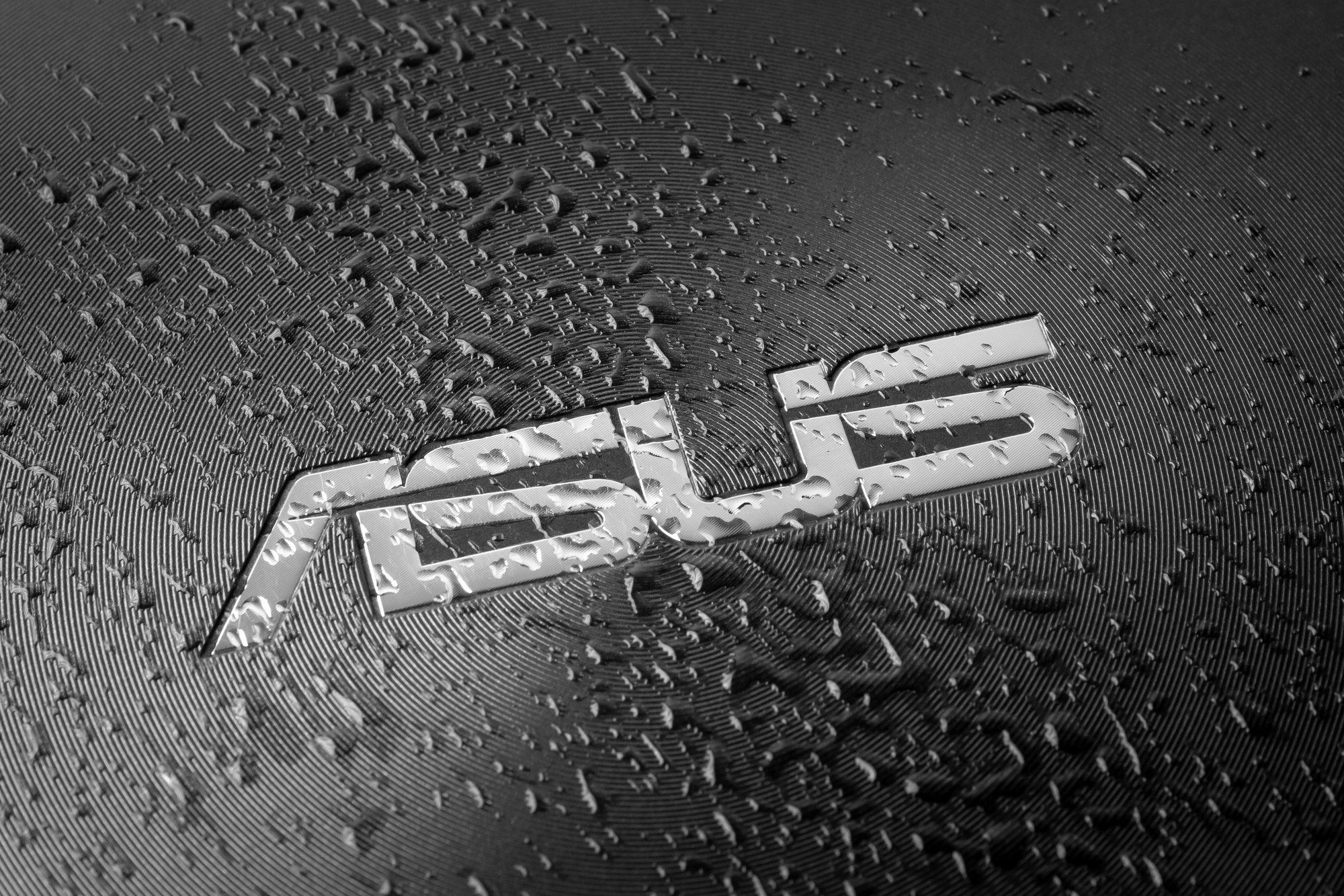 Le logo d'Asus. ©SashaMagic / Shutterstock